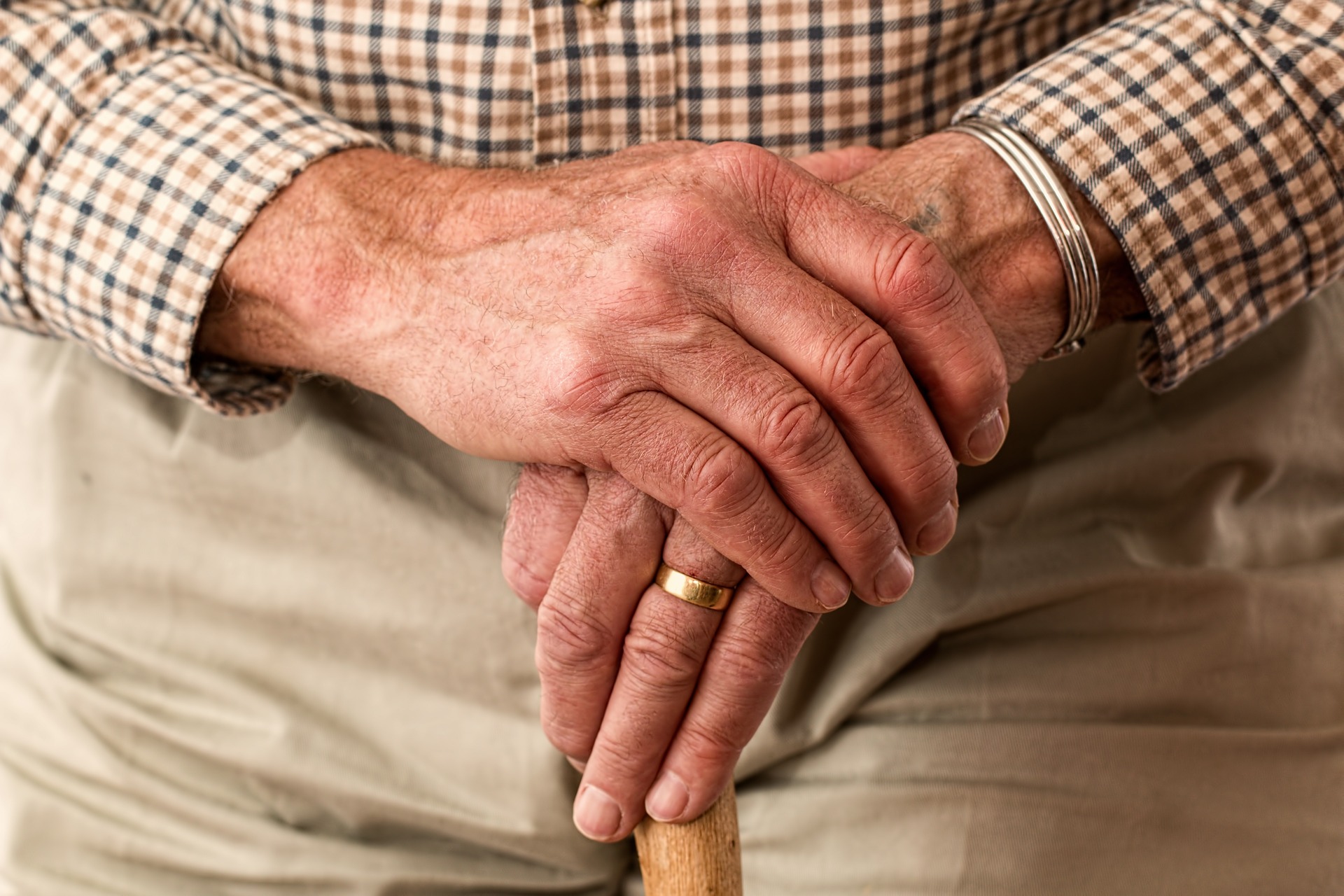 13 early signs of Parkinson’s disease